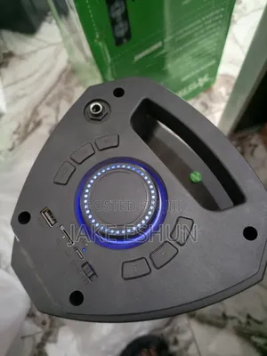 Bluetooth Speaker With Remote and Microphone