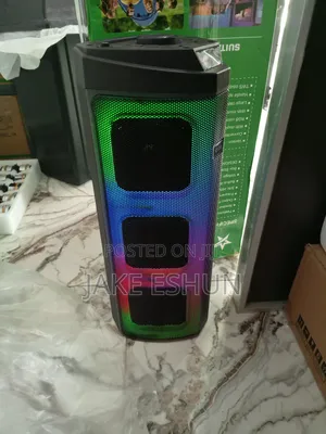 Bluetooth Speaker With Remote and Microphone