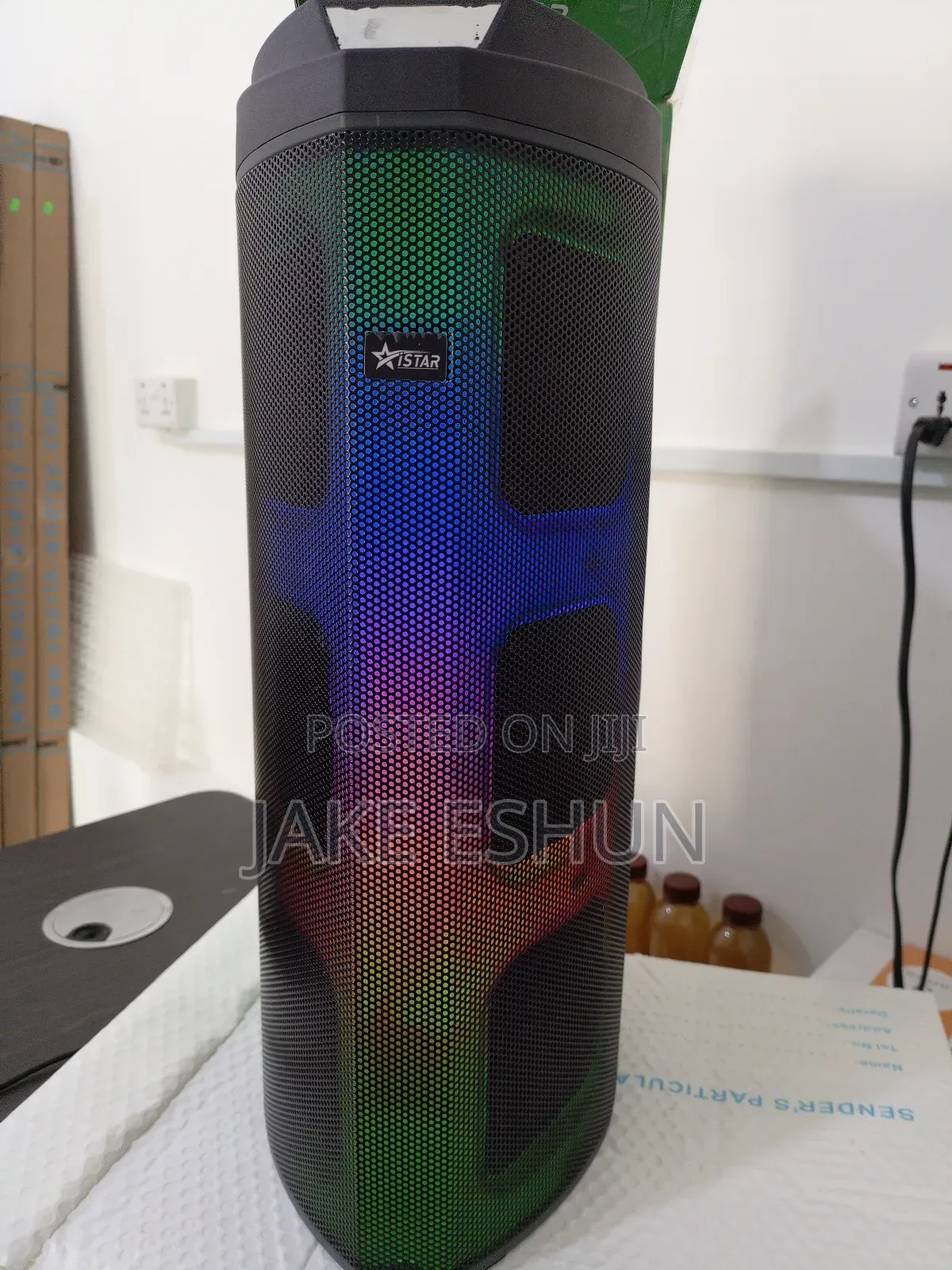 Bluetooth Speaker With Remote and Microphone