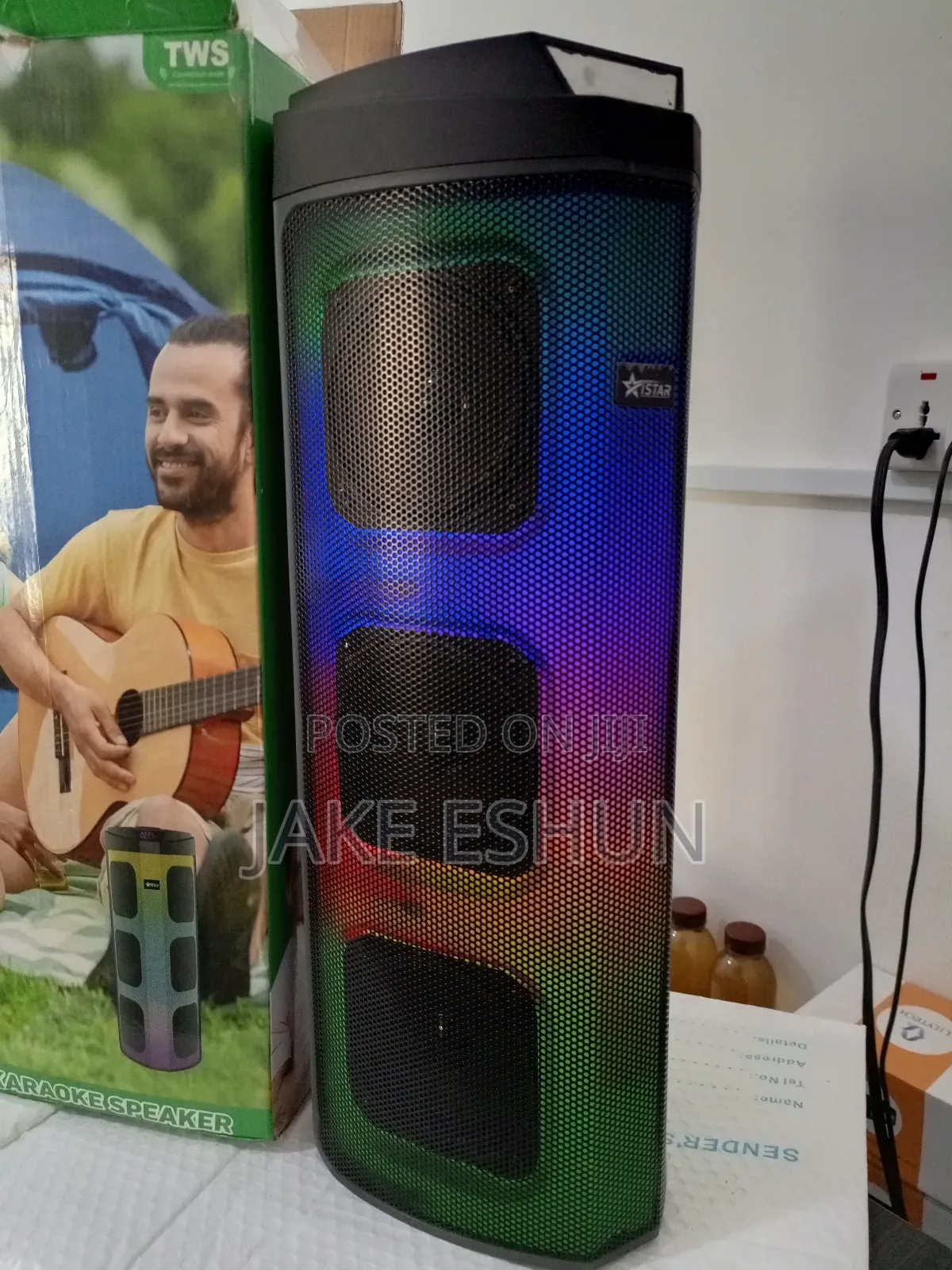 Bluetooth Speaker With Remote and Microphone