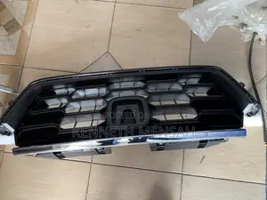 Honda Cr-v 2023 Front Grill