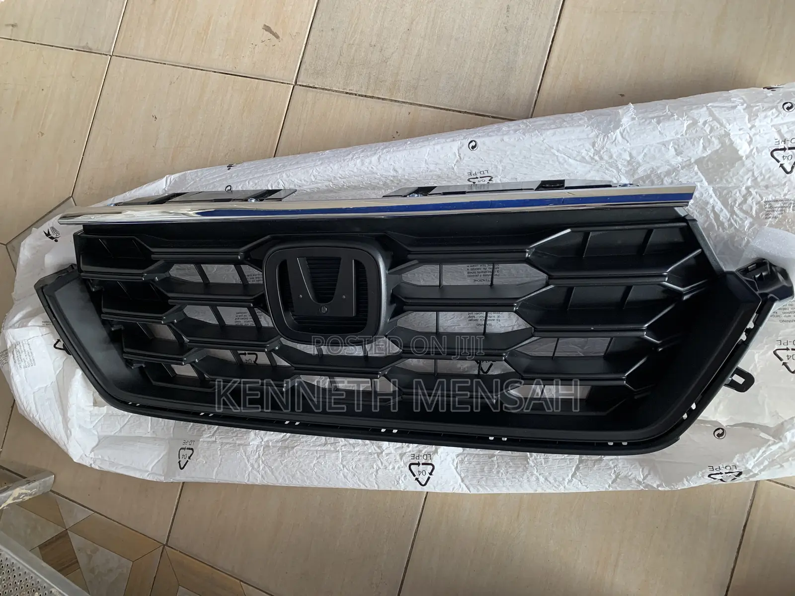 Honda Cr-v 2023 Front Grill