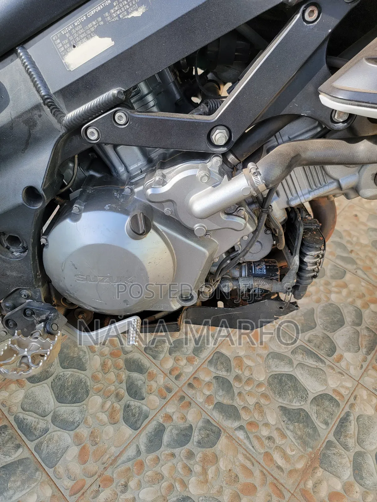 Suzuki V-Strom 2024 White