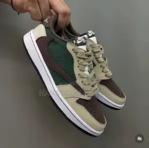 Nike X Travis Scott