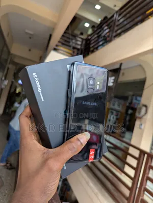 New Samsung Galaxy S9 64 GB Black