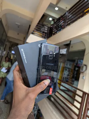 New Samsung Galaxy S9 64 GB Black