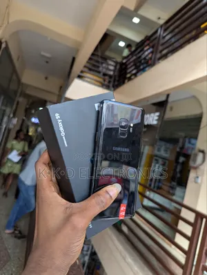 New Samsung Galaxy S9 64 GB Black