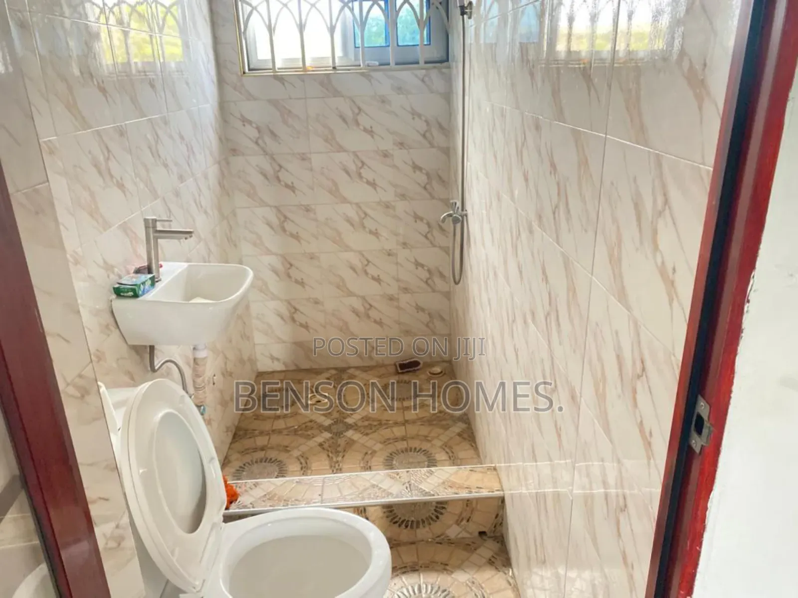 2bdrm Apartment in Nungua for rent