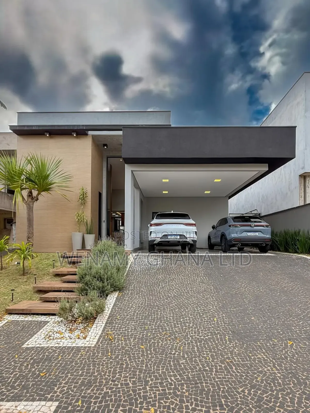 3bdrm House in Accra for sale