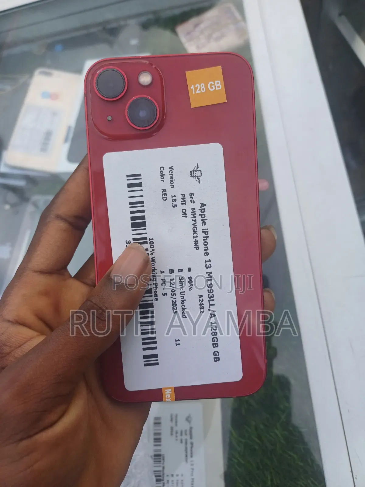 Apple iPhone 13 128 GB Red