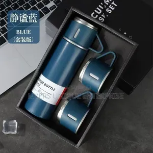 Vacuum Flask With 3 Functional Covers