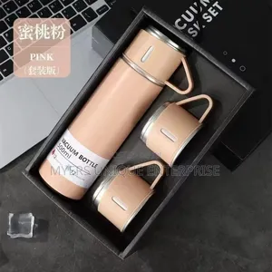 Durable Vacuum Flask With Built-in-Cups
