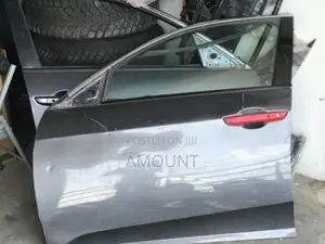 Honda Civic 2018 Door