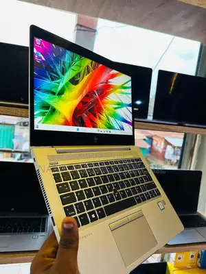 Laptop HP EliteBook 830 G5 8GB Intel Core I5 SSD 256GB