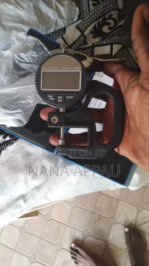 Digital Micrometer Thickness Gauge/Meter