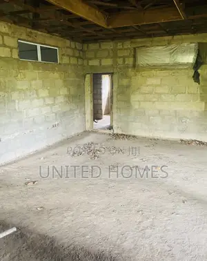6bdrm House in West Hills Mall Area for sale