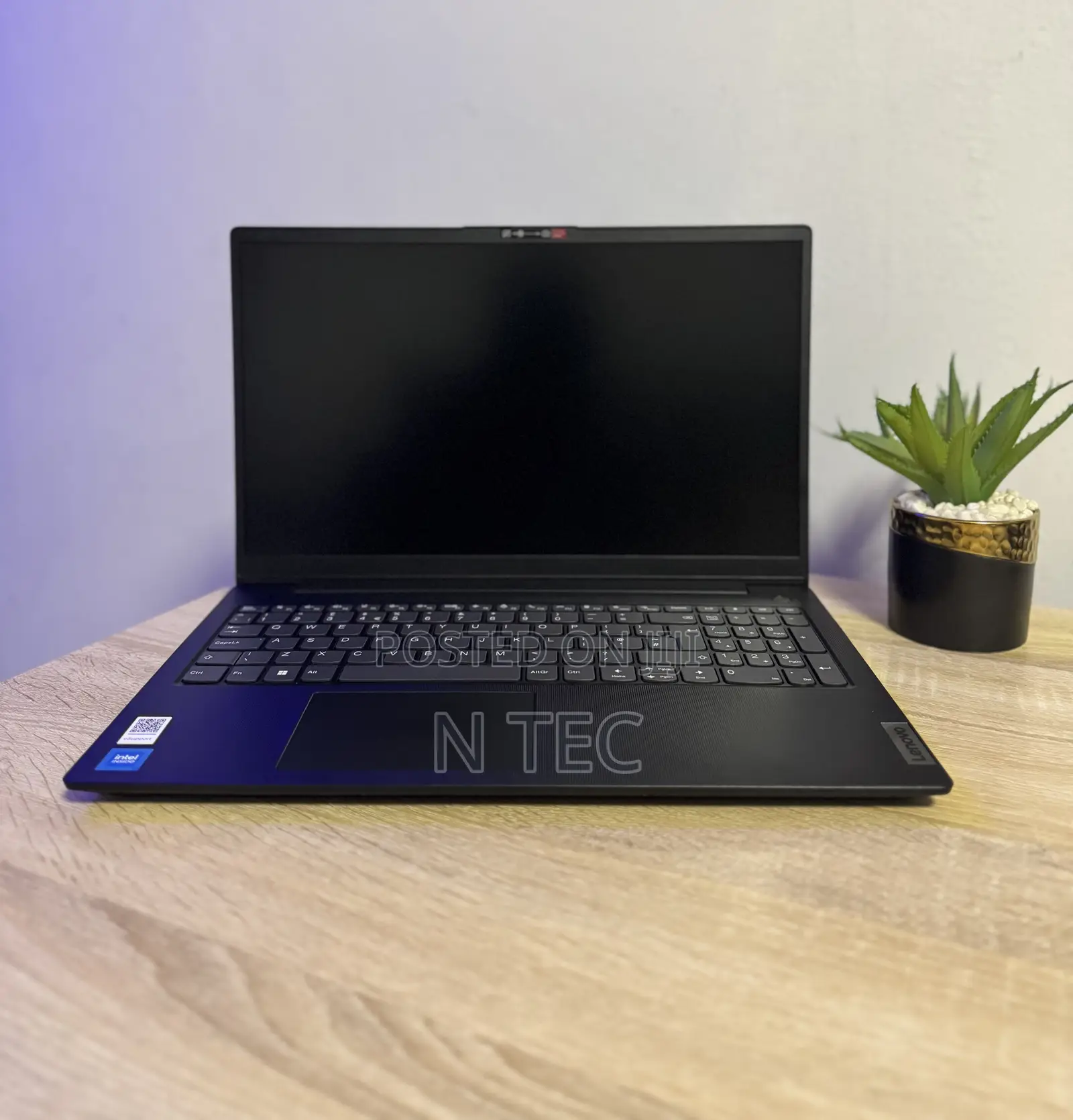 New Laptop Lenovo V15 G3 8GB Intel SSD 256GB