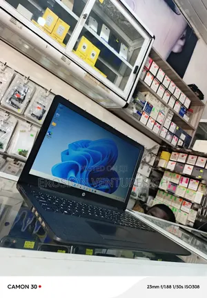 Laptop HP 8GB Intel SSD 160GB
