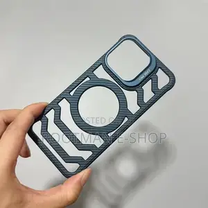 Ultrathin Magsafe Case for iPhone 12 - 16pro Max Carbon Fibre