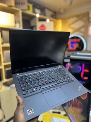 Laptop Lenovo ThinkPad T14s Gen 1 16GB AMD Ryzen 7 SSD 256GB