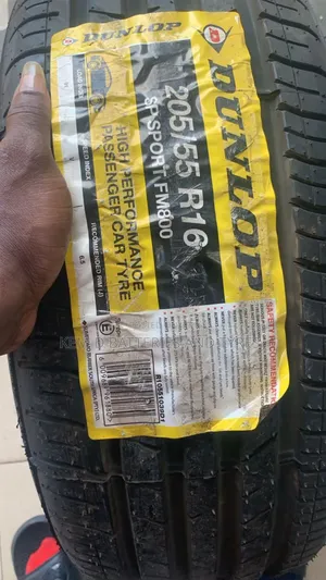 Dunlop Tyres 205/555r16