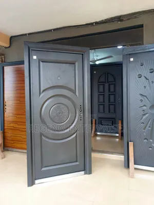 Quality China Metal Door Black.