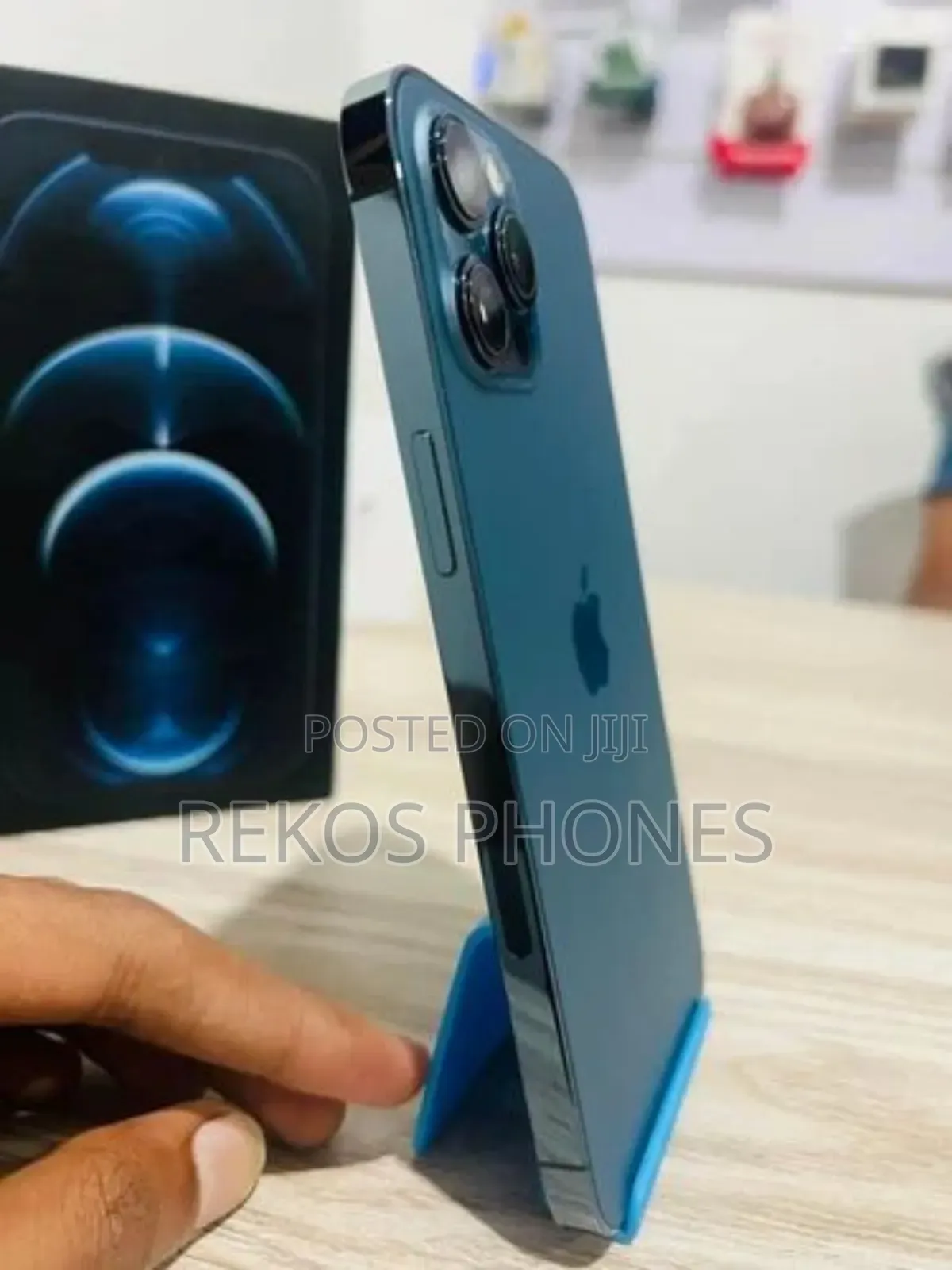New Apple iPhone 12 Pro Max 128 GB Blue