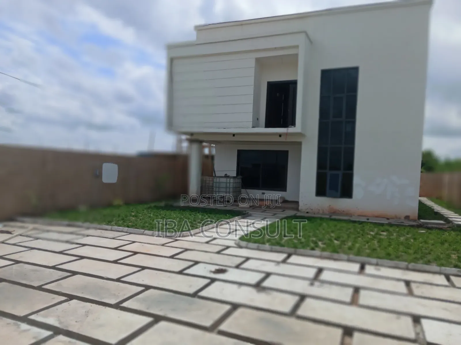 4bdrm House in Adenta Amrahia for sale