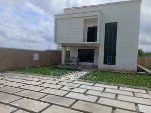 4bdrm House in Adenta Amrahia for sale