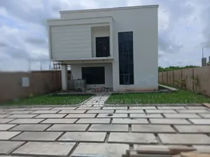 4bdrm House in Adenta Amrahia for sale