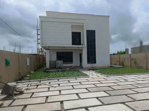 4bdrm House in Adenta Amrahia for sale
