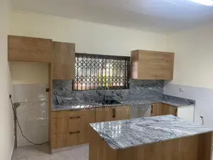 3bdrm House in Regimaneul Grey, Spintex for rent
