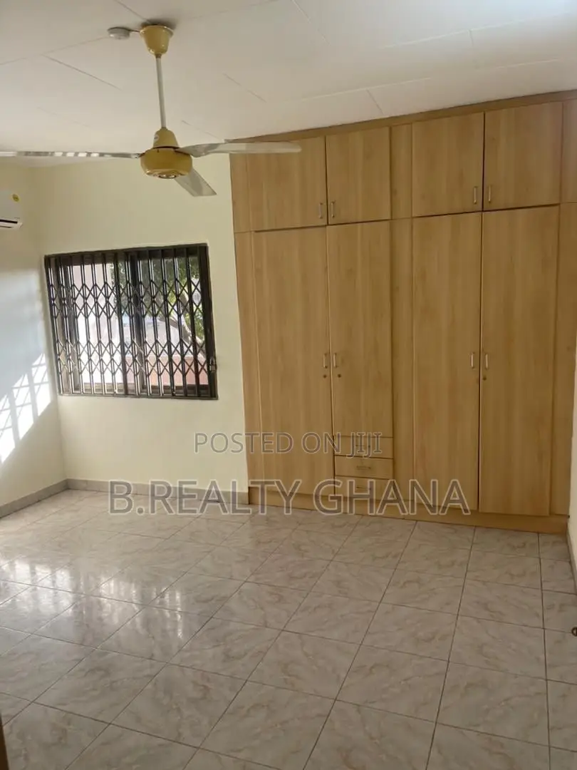 3bdrm House in Regimaneul Grey, Spintex for rent