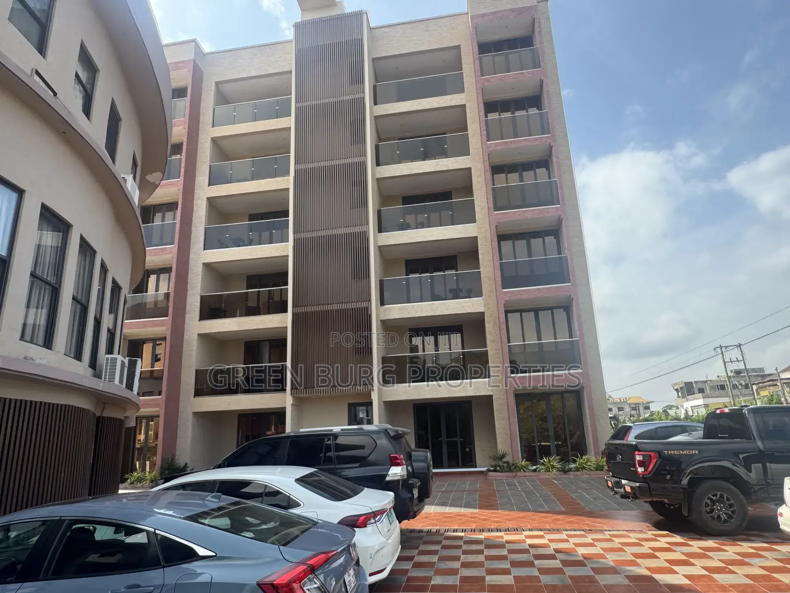 Furnished 2bdrm Apartment in Green, East Legon for rent