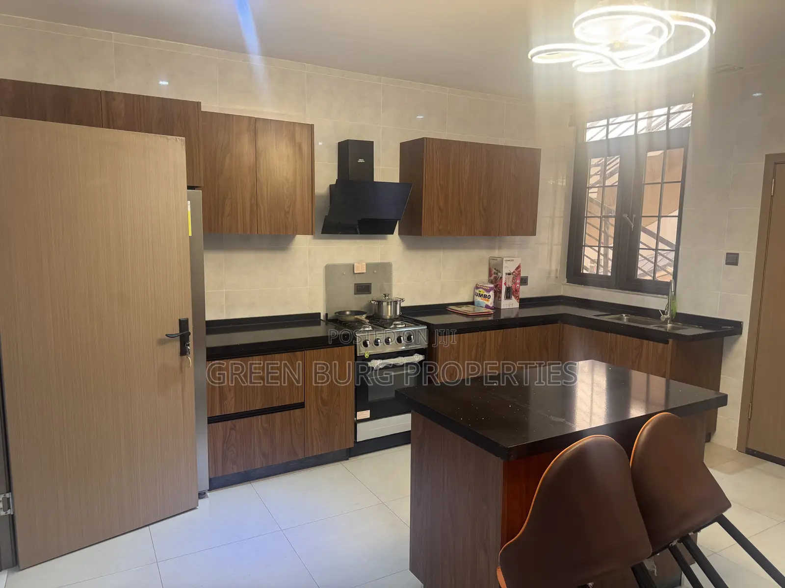Furnished 2bdrm Apartment in Green, East Legon for rent