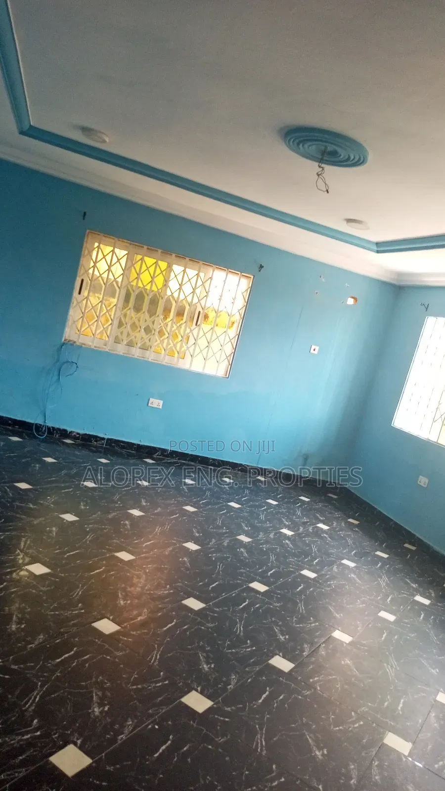 3bdrm House in Self Compound, Oyarifa for rent