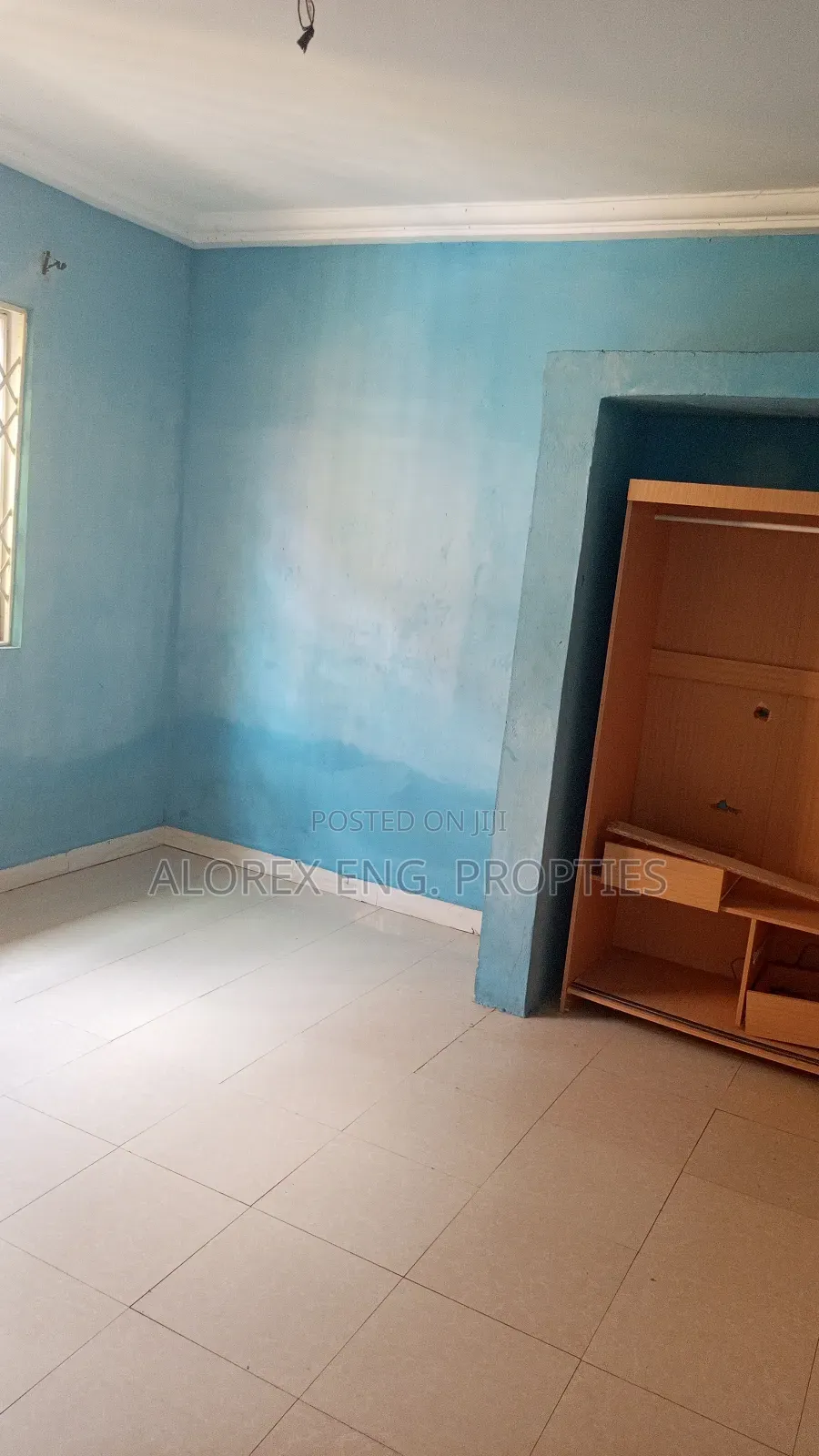 3bdrm House in Self Compound, Oyarifa for rent