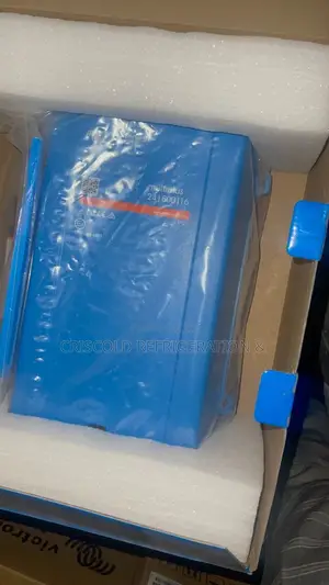 Victron Hybrid Inverter 24/800/16