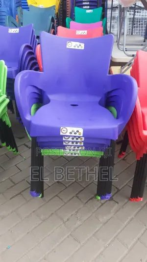Chair Plastic Buttercup