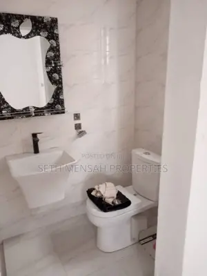 2bdrm House in Achimota for sale