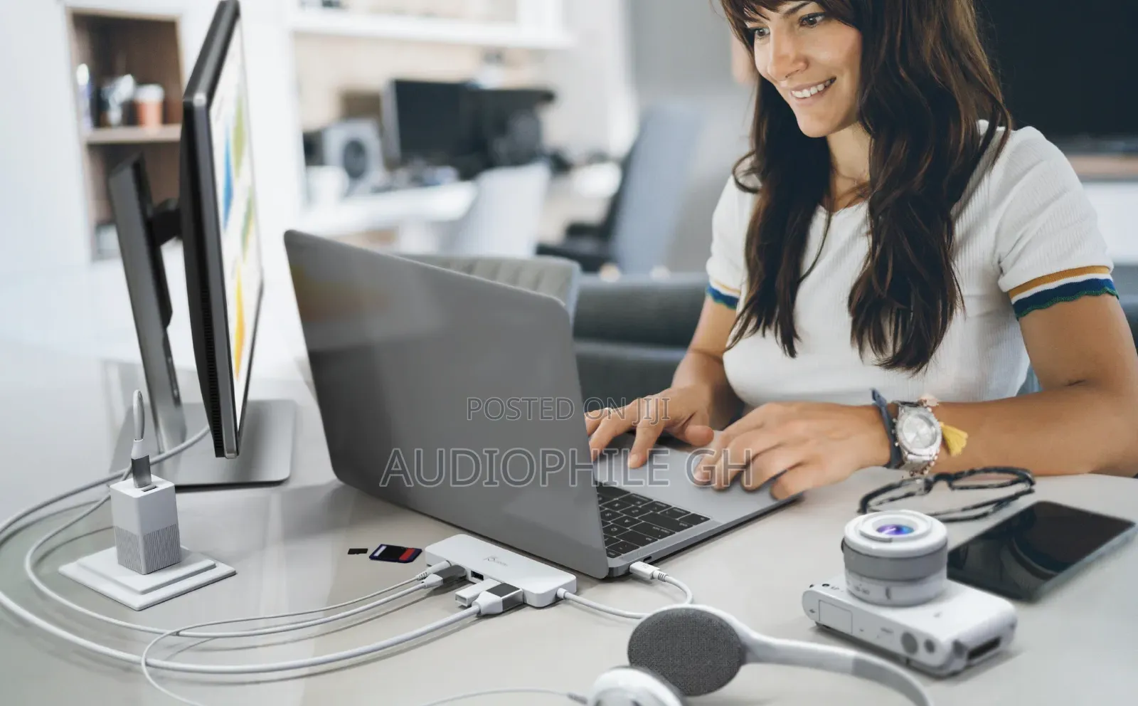 J5create Usb-C Multi-Port Hub With Power Delivery