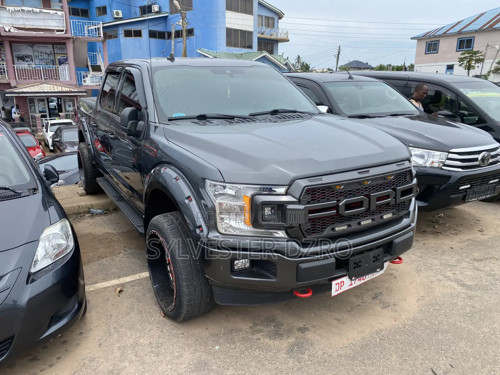 Ford F-150 2020 Black
