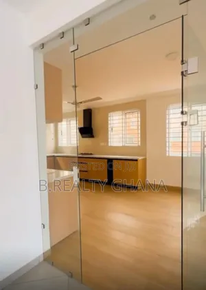 4bdrm House in Palace Mall Area, Spintex for rent