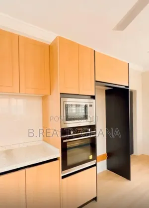 4bdrm House in Palace Mall Area, Spintex for rent