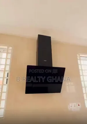 4bdrm House in Palace Mall Area, Spintex for rent