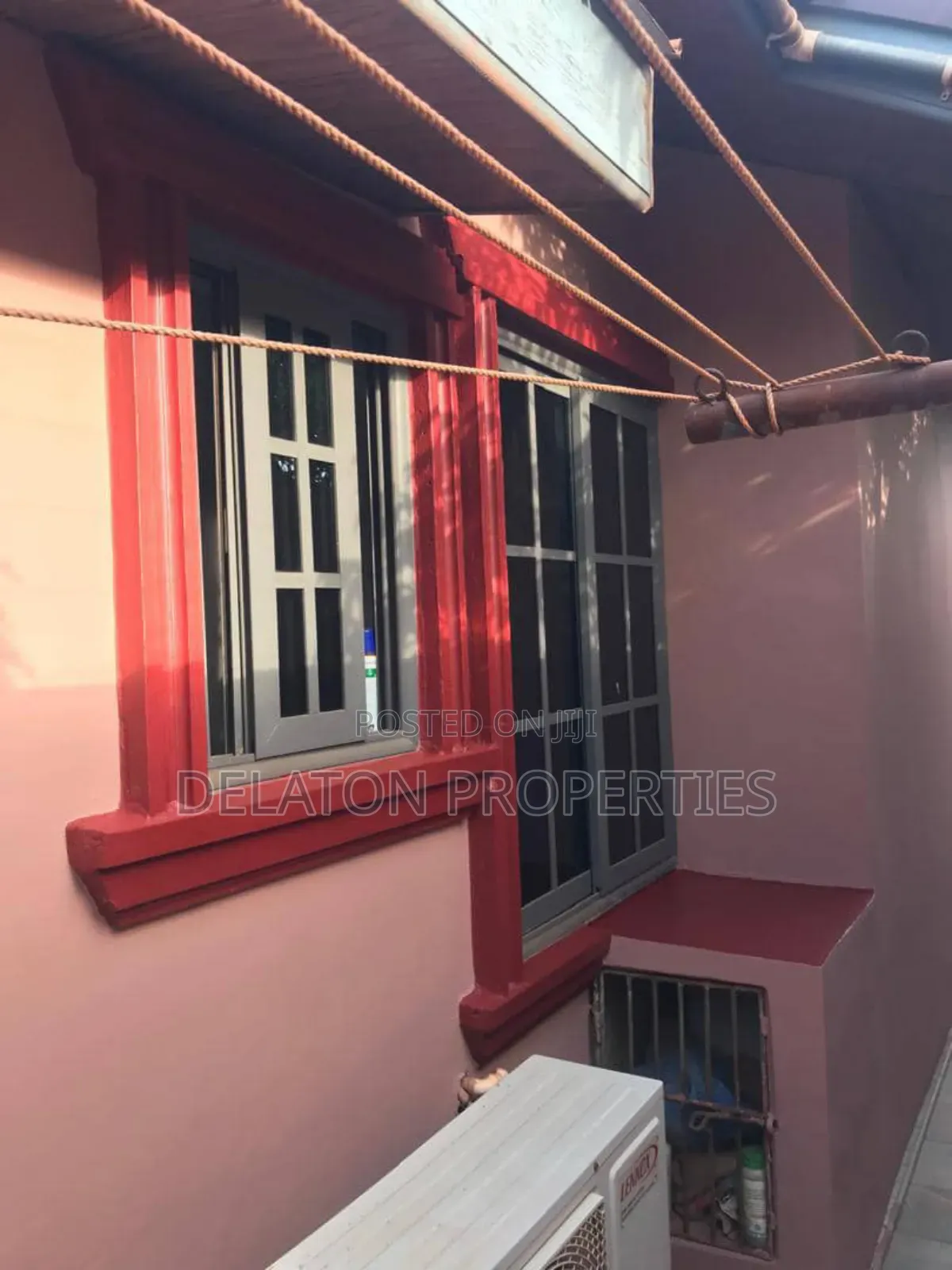 Furnished 5bdrm House in Ashomang Estate for sale