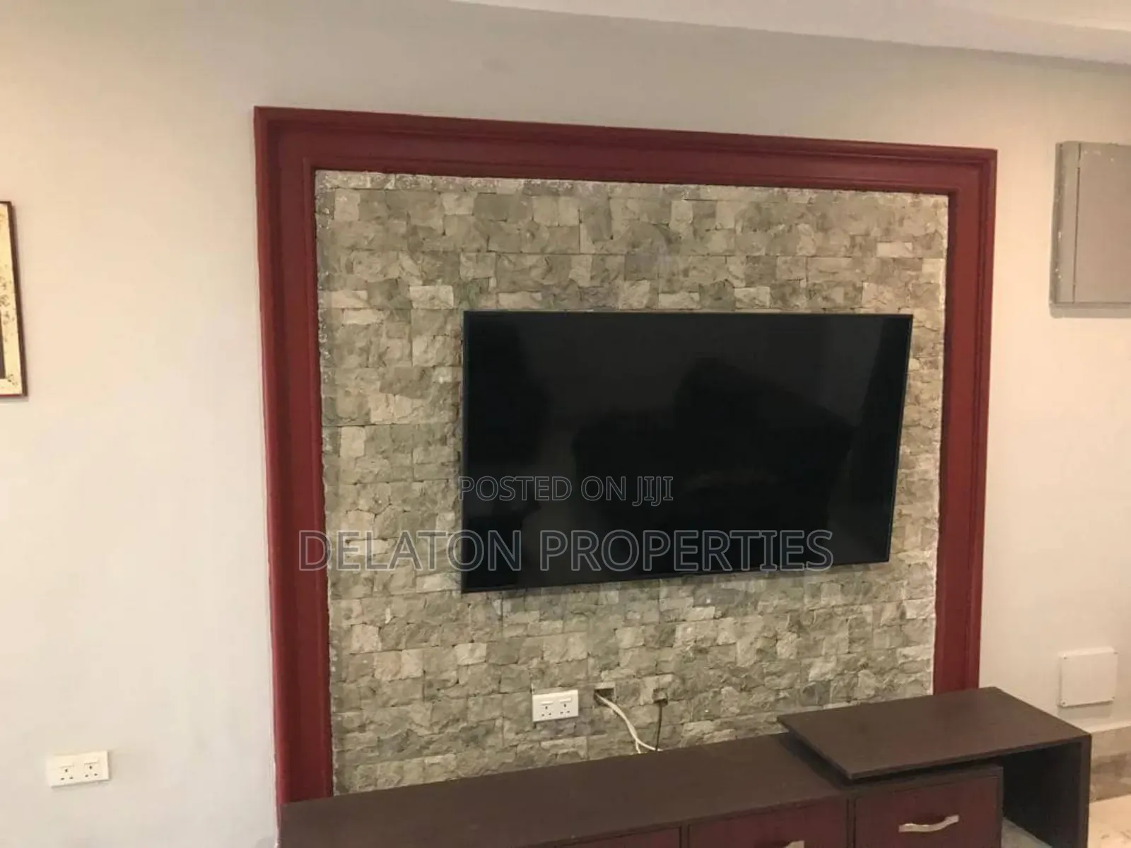 Furnished 5bdrm House in Ashomang Estate for sale