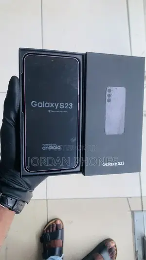 New Samsung Galaxy S23 256 GB Purple