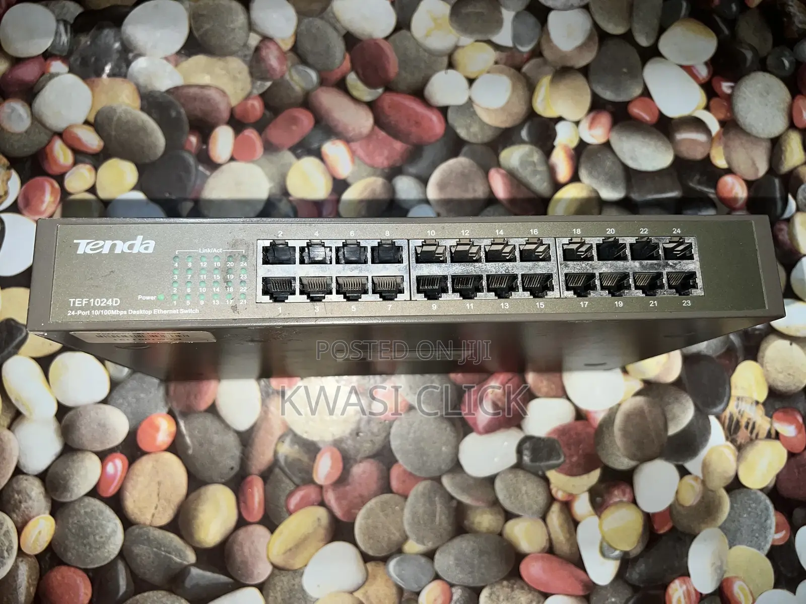 Tenda 24 Port Switch