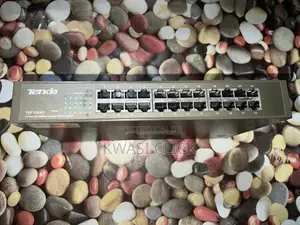 Tenda 24 Port Switch